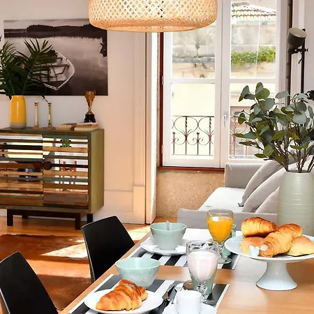 Apartment Liiiving In | Aliados Design *