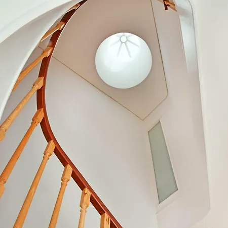 Apartment Liiiving In | Aliados Design Porto